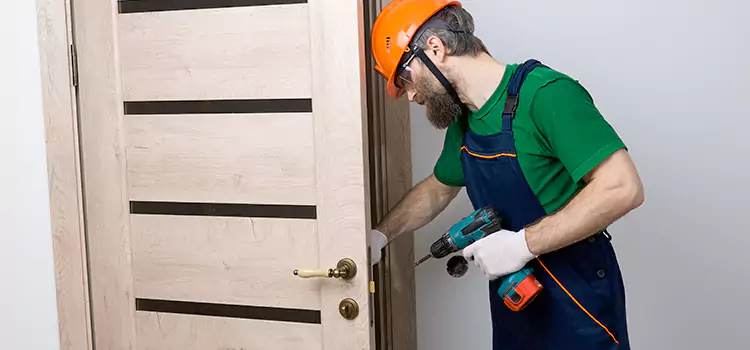 Replace Internal Door Handle with Lock Santa Cruz